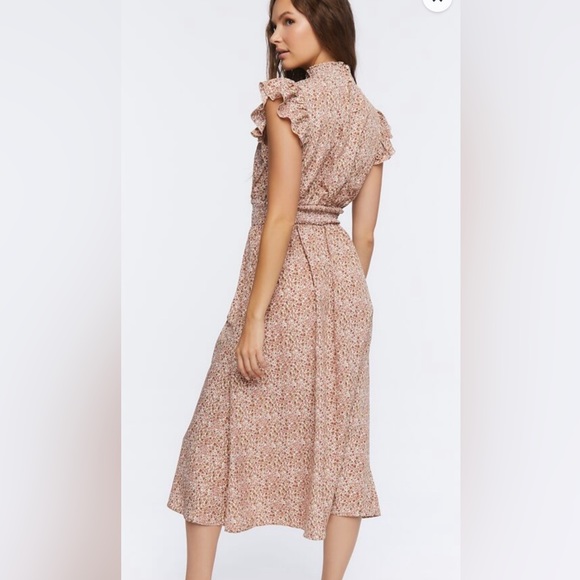 NWOT Mock Neck Floral Midi Dres - Picture 2 of 6